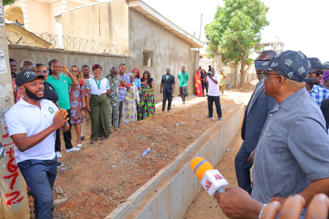 FCT Communities Thank Tinubu for Improving Roads in Satellite Towns