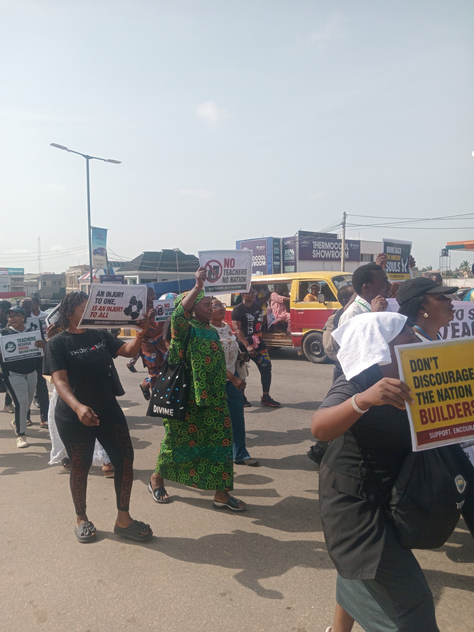Ibadan Protest Over Kidnapped Students and Teachers as Calls for Release Intensify [VIDEO]