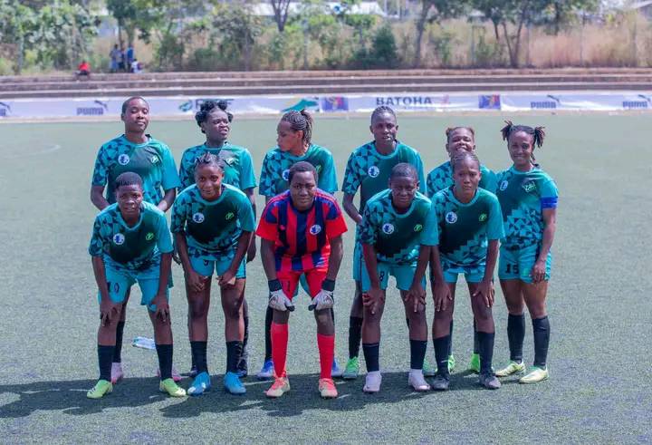 Abia Angels goalkeeper Fatima Oloko has shared her confidence ahead of the 2025/2026 Nigeria Women Football League (NWFL) Super Six playoffs, saying the team is fully prepared to compete strongly in the tournament.

The Umuahia-based side secured qualification for the competition from NWFL Conference B alongside Robo Queens and Nasarawa Amazons after an impressive regular season campaign.

From Conference A, Rivers Angels, Edo Queens, and current champions Bayelsa Queens also booked their places in the highly anticipated playoff tournament.

Speaking after the end of the regular season, Oloko explained that Abia Angels are determined to give everything on the pitch despite not being considered one of the favourites before the season began.

According to the goalkeeper, the players are focused on approaching every match with seriousness, commitment, and a winning mentality.

She stated that the team plans to treat every game like a final and will continue fighting for positive results throughout the competition.

Oloko also expressed pride in the club’s journey so far, adding that the players are motivated to make a strong statement at the Super Six playoffs.
