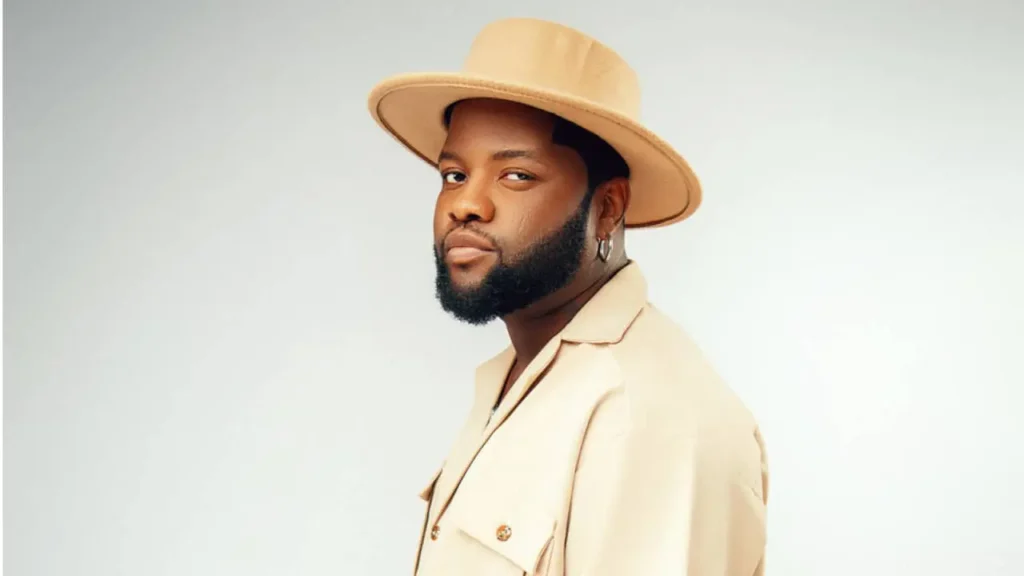 Skales Encourages Nigerian Youths to Make Leaving the Country Their Top Goal