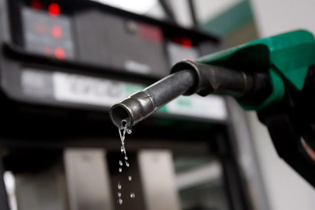 Petrol Marketers Receive Fresh Fuel Import Approval From Nigerian Govt